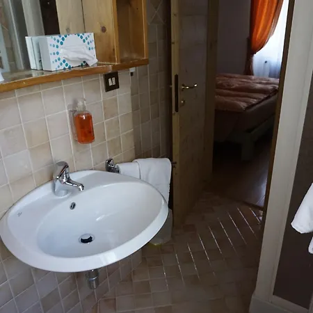 Montana Hotel