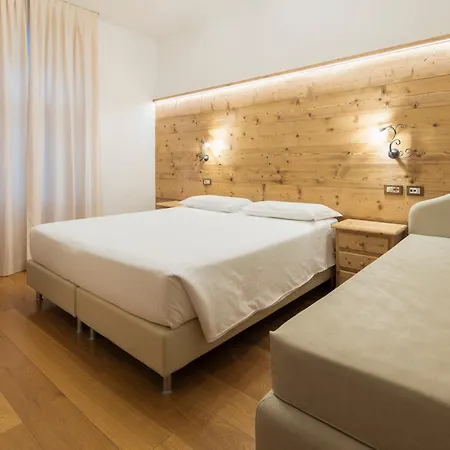 Hotel Montana 2*