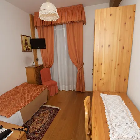 Szálloda Montana