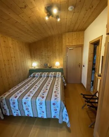 Hotel Montana 2*